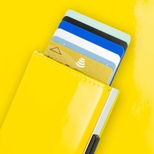 Ögon Cascade Wallet Kartenetui RFID-safe Glossy Citrus